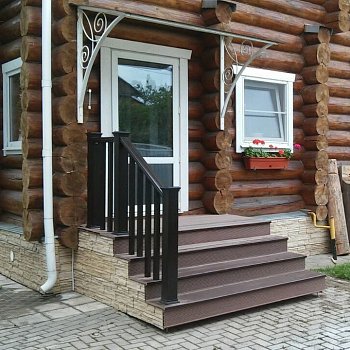 Ступень из ДПК 320x20х4000 мм Deckron полнотелая с брашингом Ступень из ДПК 320x20х4000 мм Deckron полнотелая с брашингом